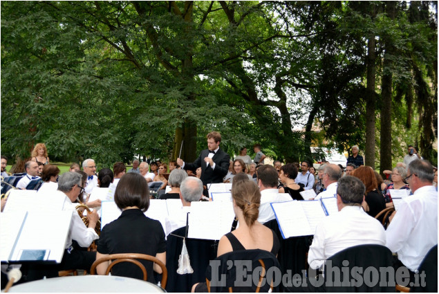 Nichelino: concerto nel parco del Castello per la Banda &quot;Puccini&quot;
