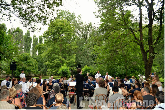 Nichelino: concerto nel parco del Castello per la Banda &quot;Puccini&quot;