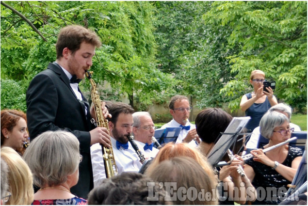 Nichelino: concerto nel parco del Castello per la Banda &quot;Puccini&quot;