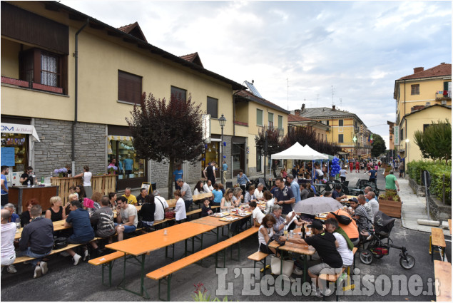 Luserna San Giovanni: rosso di sera alla Mezza notte blu