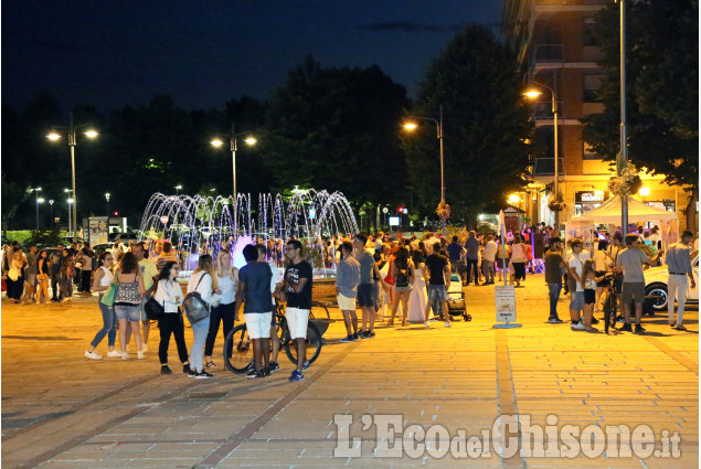 Vinovo: la prima notte bianca, un successo che torna giovedì prossimo