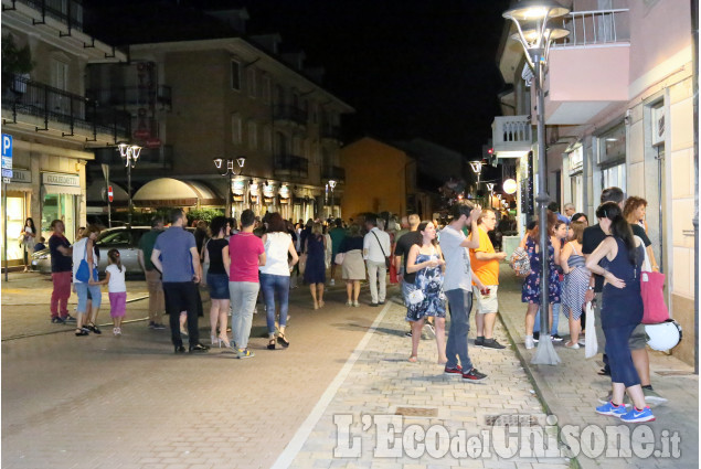 Vinovo: la prima notte bianca, un successo che torna giovedì prossimo