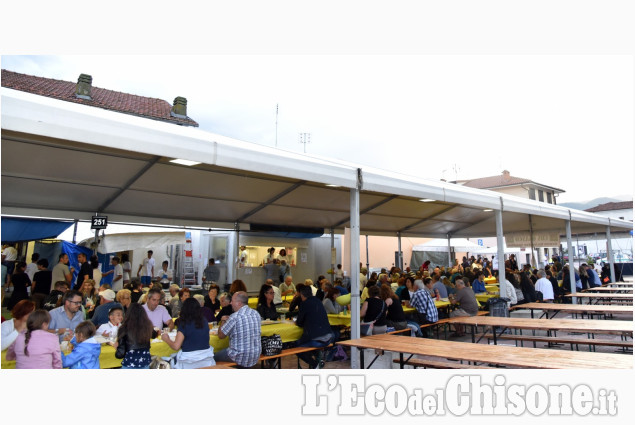 Osasco: Pizza in piazza