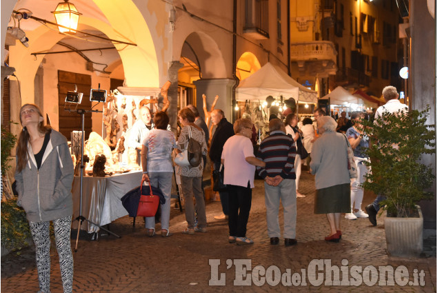 Pinerolo, è piaciuto l&#039;Artigianato 40+2