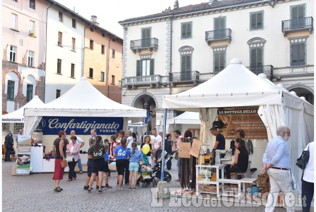 Pinerolo, è piaciuto l&#039;Artigianato 40+2