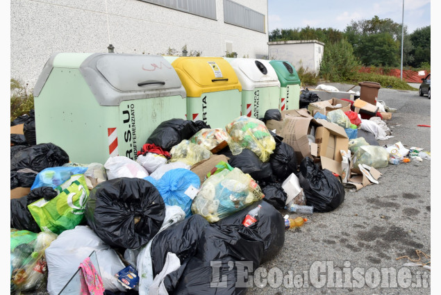 Cumiana, discarica in Strada Villar Basso