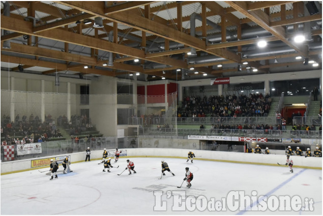 Hockey, la prima casalinga 2018/2019 della Valpeagle