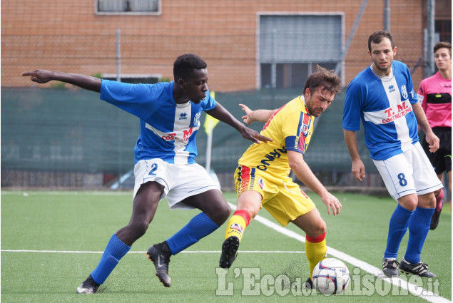 Calcio: crisi profonda Garino, Revello vince sul sintetico vinovese 