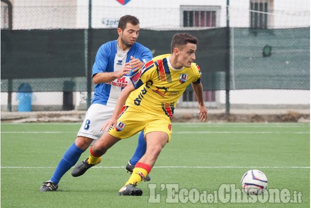 Calcio: crisi profonda Garino, Revello vince sul sintetico vinovese 