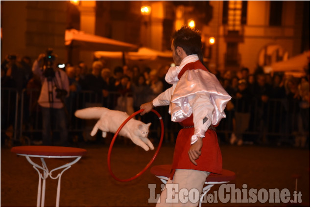 Pinerolo: La Maschera di Ferro e tornata Pinerolo: La Maschera di Ferro é tornata