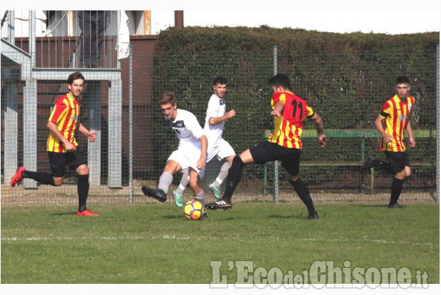 Calcio: a Pancalieri Villafranca vince il derby di Promozione a suon di gol 