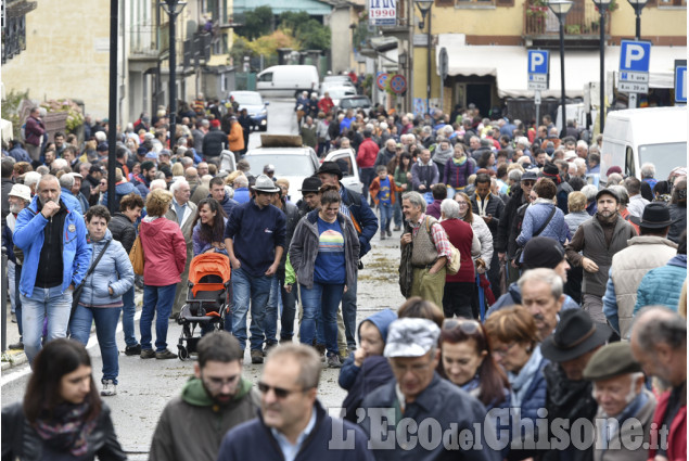 Bobbio Pellice: Fîra dla Calà