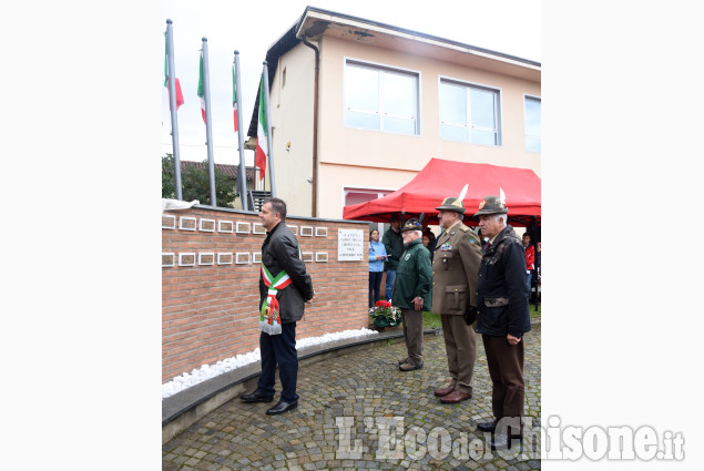 Frossasco  il nuovo Monumento ai Caduti,