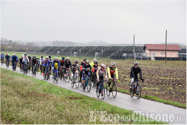 Osasco: riuscita pedalata con il ciclista Mosca