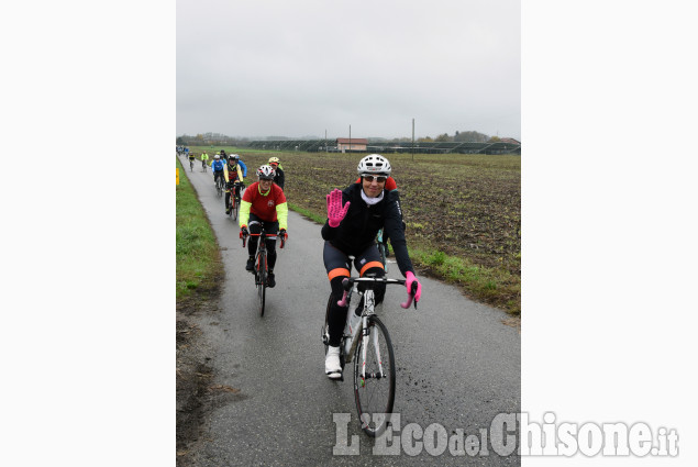 Osasco: riuscita pedalata con il ciclista Mosca