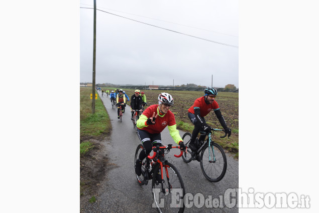 Osasco: riuscita pedalata con il ciclista Mosca