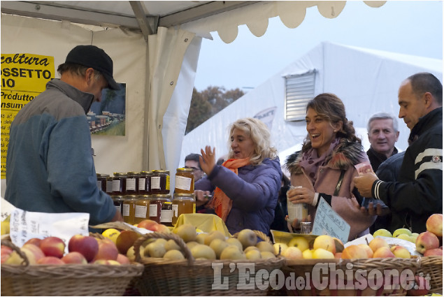 Cavour: le mele di Tuttomele