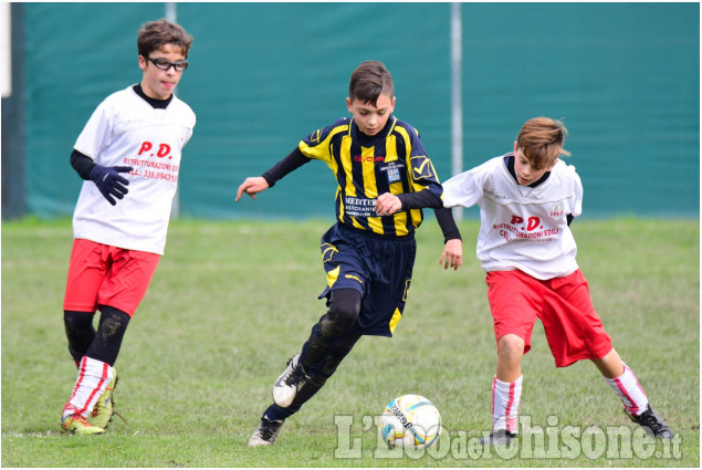 Calcio Under 14: S. Pietro-Airaschese offre gol e spettacolo