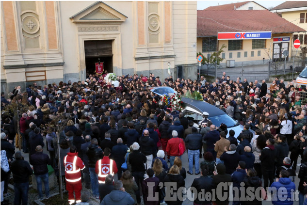 Castagnole: l&#039;ultimo saluto a Giani. 