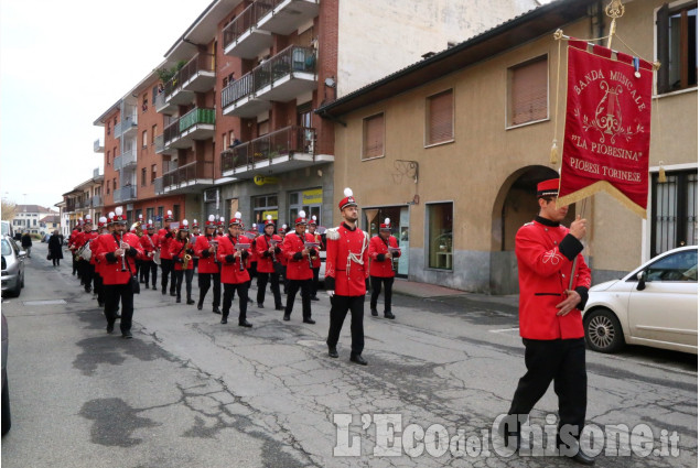 Piobesi: filarmonica e majorettes insieme per il concerto di S. Cecilia.