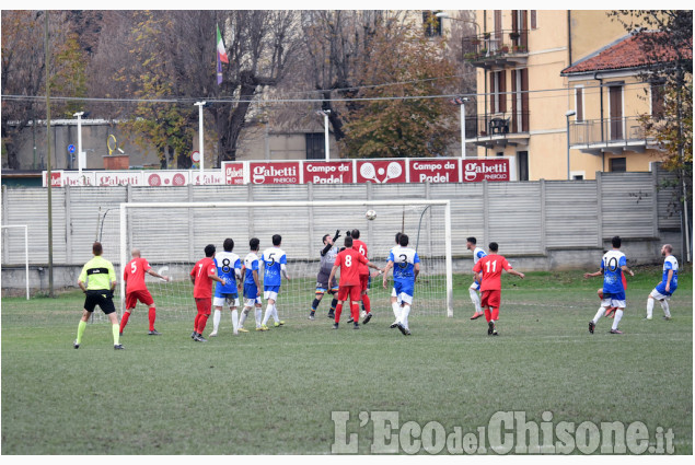 Calcio Eccellenza Pinerolo trova finalmente la vittoria nello scontro salvezza contro la Santostefanese.