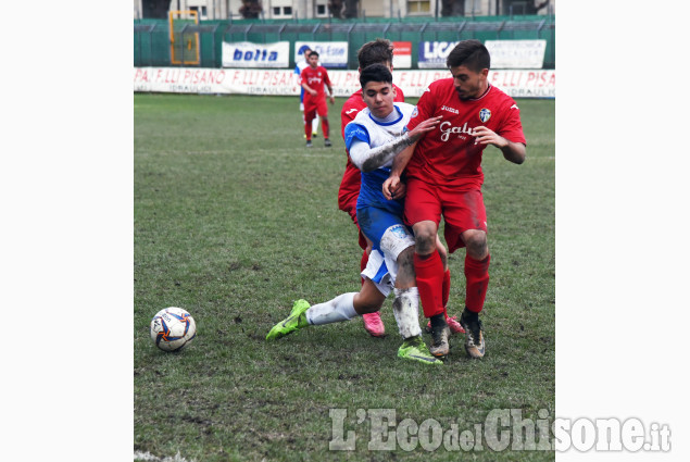 Calcio Eccellenza Pinerolo trova finalmente la vittoria nello scontro salvezza contro la Santostefanese.