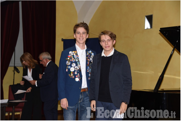 all'Accademia di Musica di Pinerolo, la consegna delle borse di studio del Rotary Club Pinerolo All'Accademia di Musica di Pinerolo, la consegna delle borse di studio del Rotary Club Pinerolo