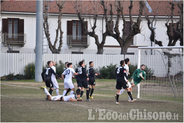 Calcio Eccellenza: Pinerolo vince ancora, Bussoleno ko