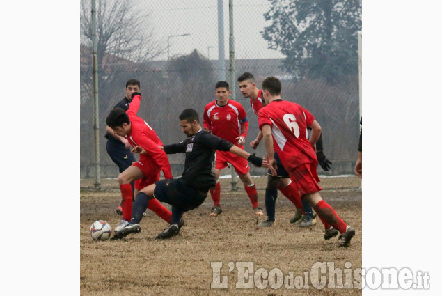 Calcio Prima categoria: Aurora stoppa la capolista