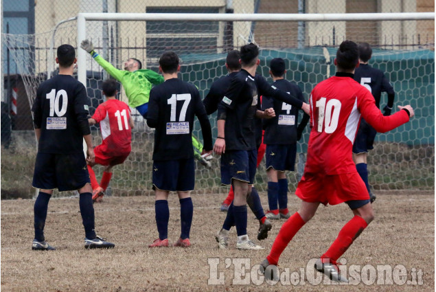 Calcio Prima categoria: Aurora stoppa la capolista