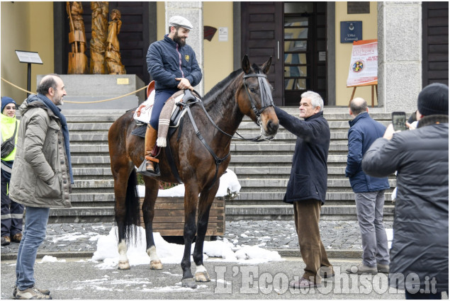 Chiamparino sui luoghi dell&#039;alluvione, incontro con i parenti di Sergio Biamino