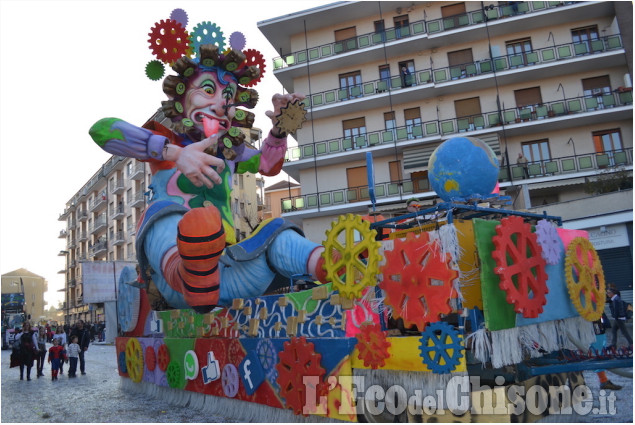 Nichelino: Carnevale da record, oltre 26mila i partecipanti