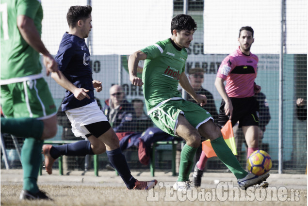 Calcio Eccellenza: finisce 1-1 il derby tra Moretta e Pinerolo.