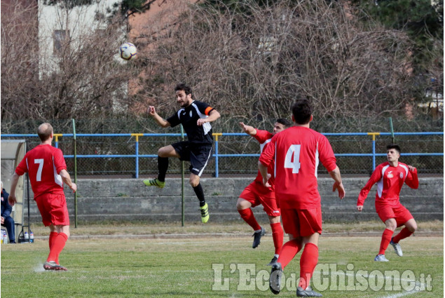 Calcio Prima categoria: Villar beffato dalla capolista Carignano 