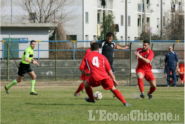 Calcio Prima categoria: Villar beffato dalla capolista Carignano 