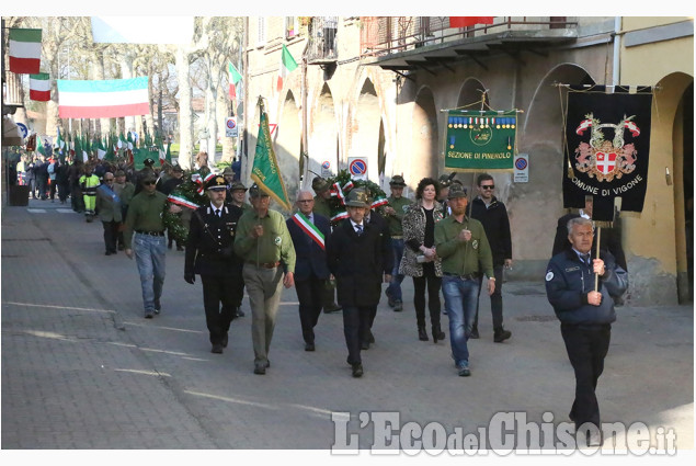 Vigone:  festa degli  Alpini 90°compleanno