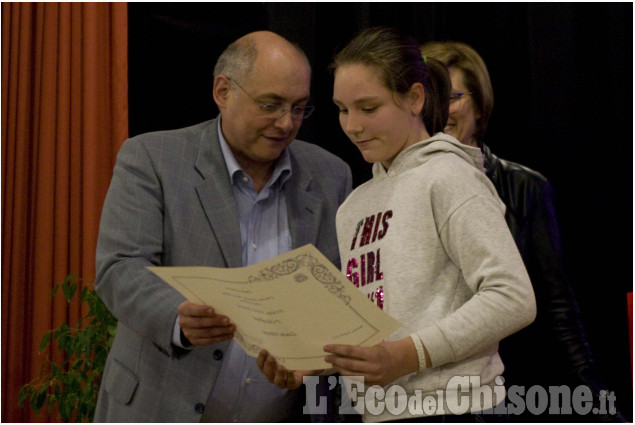 Moretta . cerimonia di premiazione  : concorso letterario &quot;Il filo delle parole&quot; in Cascina San Giovanni. 