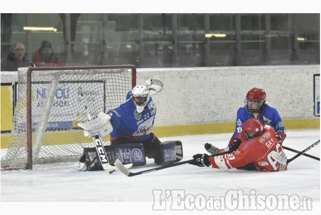 Hockey: Bulldogs nella rete del Renon