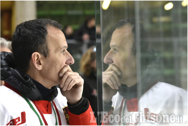 Hockey: Bulldogs nella rete del Renon