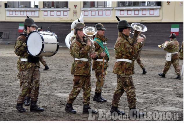 Pinerolo: La Fanfara della Brigata Alpina alla Cavalerizza