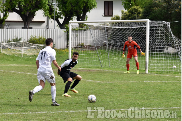 Calcio Eccellenza: Pinerolo stende la già retrocessa Cheraschese. 