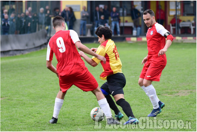 Calcio Promozione: termina senza gol la sfida tra Cavour e PiscineseRiva.