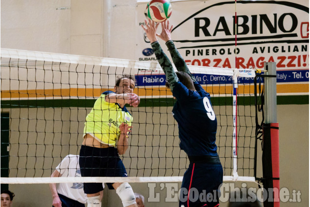 Volley serie C maschile: Val Chisone crolla in casa con Alessandria, la salvezza adesso passa dai play-out. 