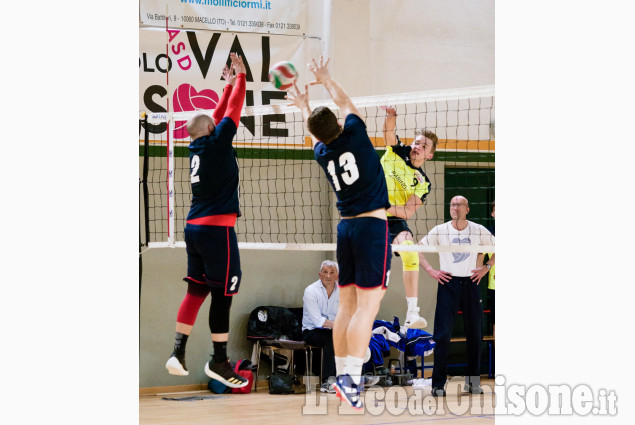 Volley serie C maschile: Val Chisone crolla in casa con Alessandria, la salvezza adesso passa dai play-out. 