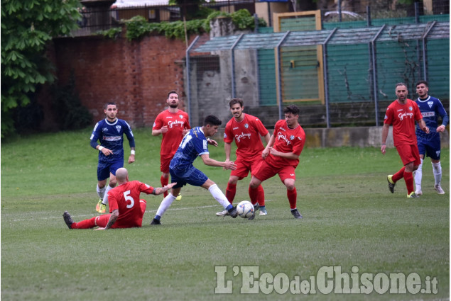 Calcio Eccellenza,  Pinerolo e Chisola 