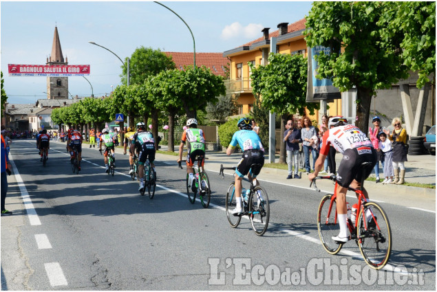 Il passaggio del Giro d&#039;Italia a Bagnolo (tappa Cuneo-Pinerolo)