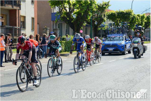 Il passaggio del Giro d&#039;Italia a Bagnolo (tappa Cuneo-Pinerolo)