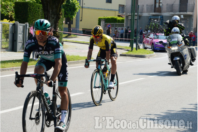 Il passaggio del Giro d&#039;Italia a Bagnolo (tappa Cuneo-Pinerolo)