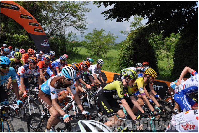 Giro d'Italia 2019: la partenza delal tappa Pinerolo-Ceresole Reale Giro d'Italia 2019: la partenza della tappa Pinerolo-Ceresole Reale