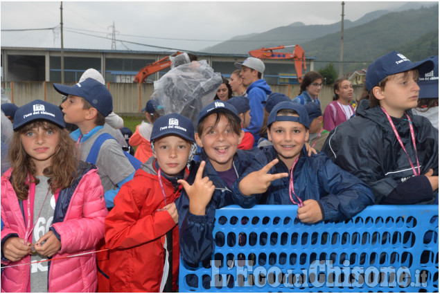 Pinasca: la serata inaugurale delle Mini Olimpiadi di Valle